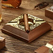 M Cigar Lounge